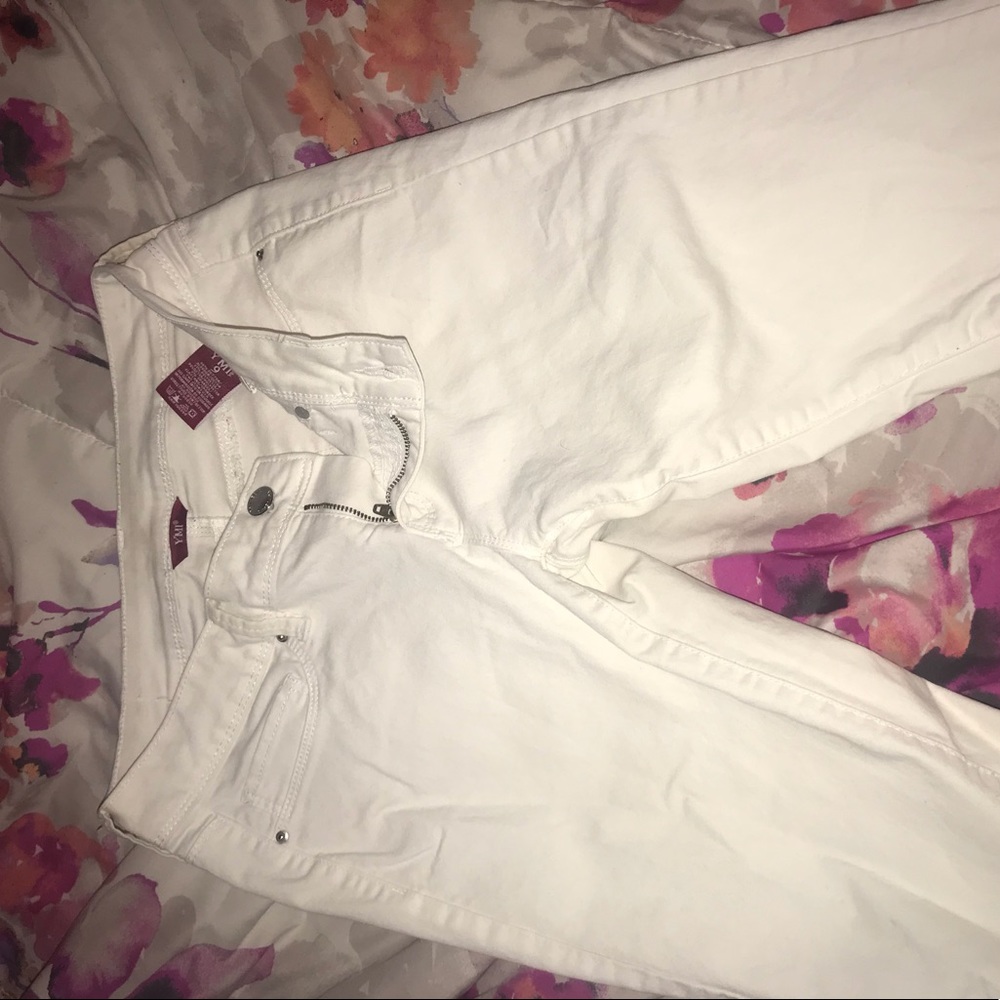 White butt lift YMI skinny jeans 🍑